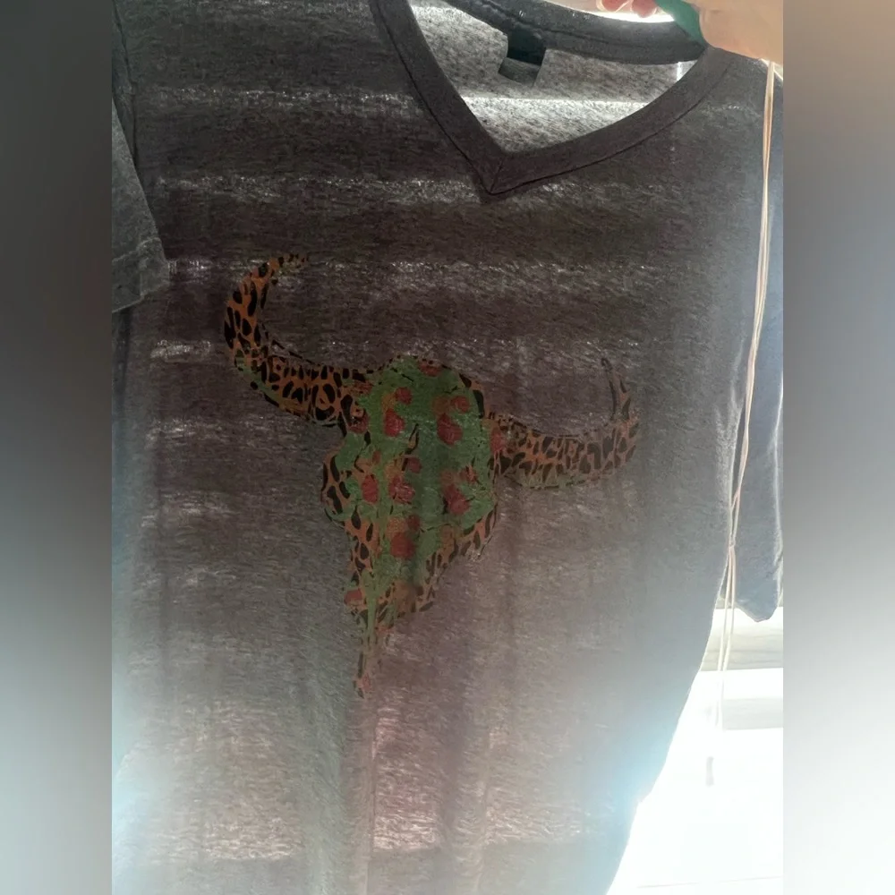 Longhorn, short sleeve top - Picture 1 of 1